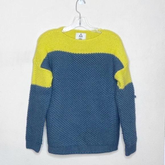 UNIF Urban Outfitters Sweater - Picture 1 of 6